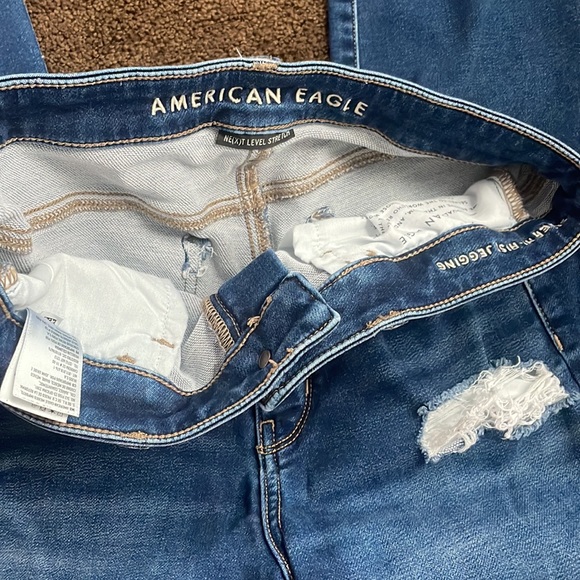 American Eagle Jeans - Picture 2 of 4